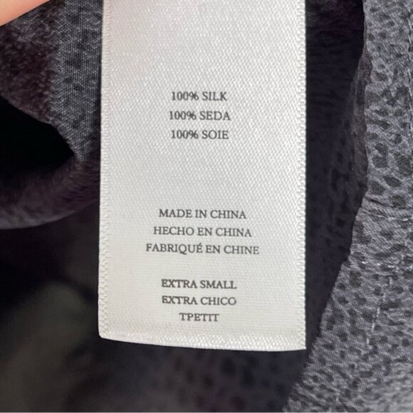 RAILS Kate Cobra Print 100% Silk Top Size XS charcoal black button up - Picture 9 of 12